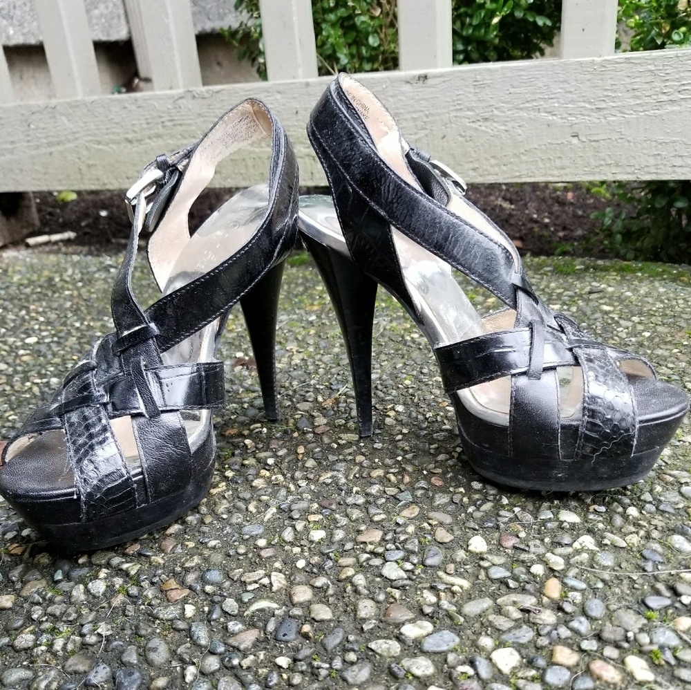 **SOLD** Michael Kors women's shoes